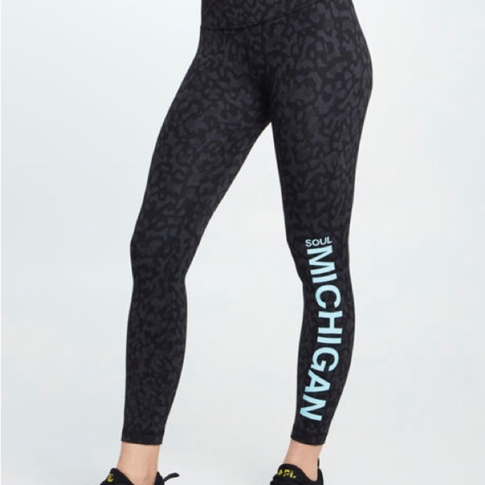 SoulCycle Lululemon Align HR Pant 25" REGION MICHIGAN in Formation Camo